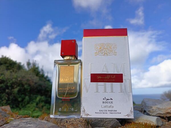 Ana abiyedh Rouge de lattafa